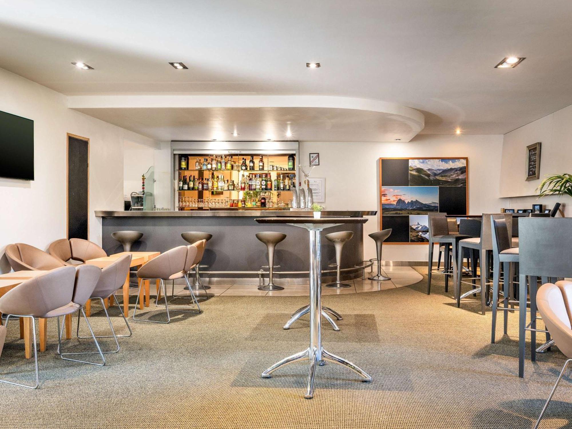 Novotel Grenoble Nord Voreppe Exterior foto