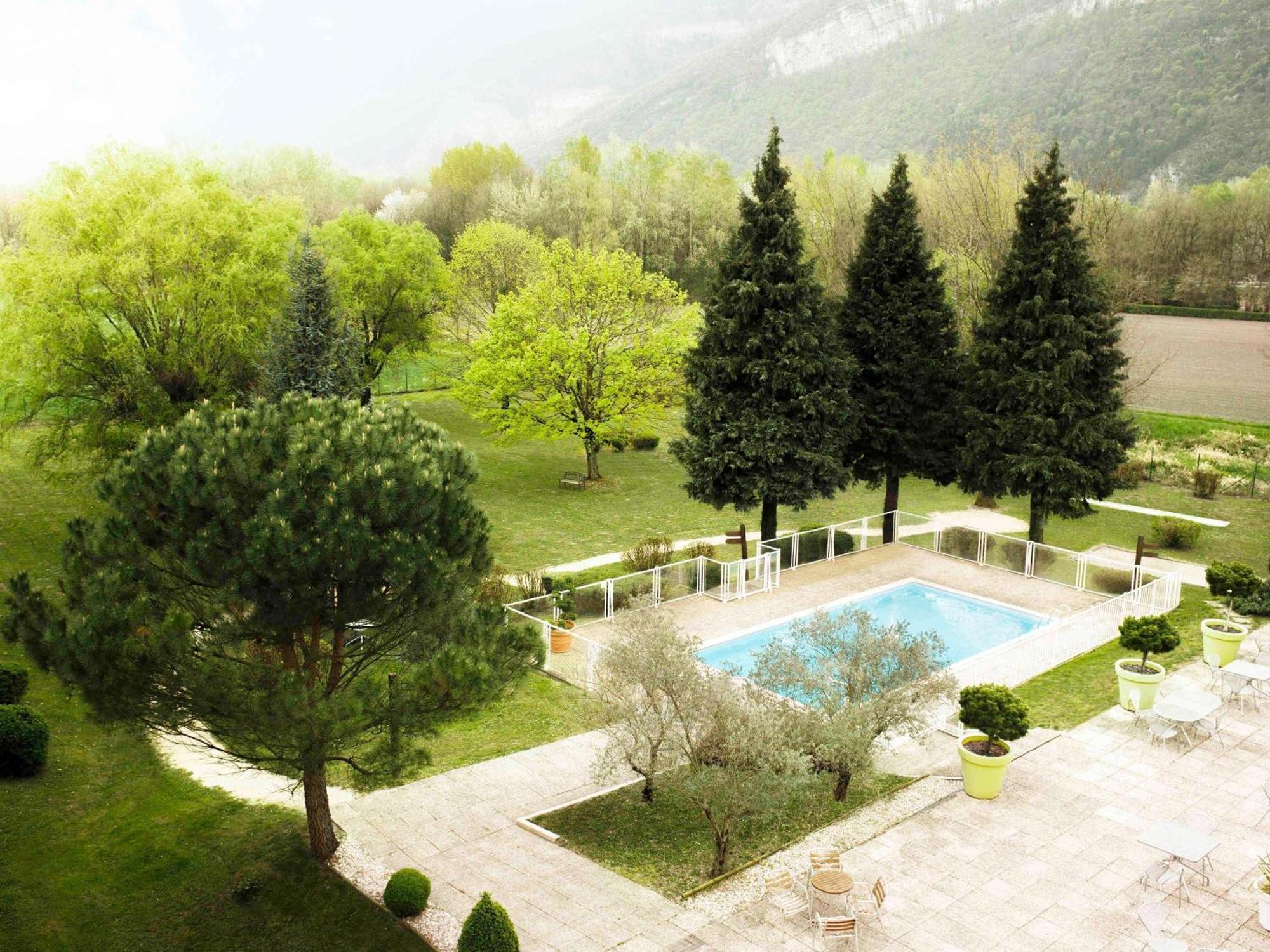 Novotel Grenoble Nord Voreppe Exterior foto